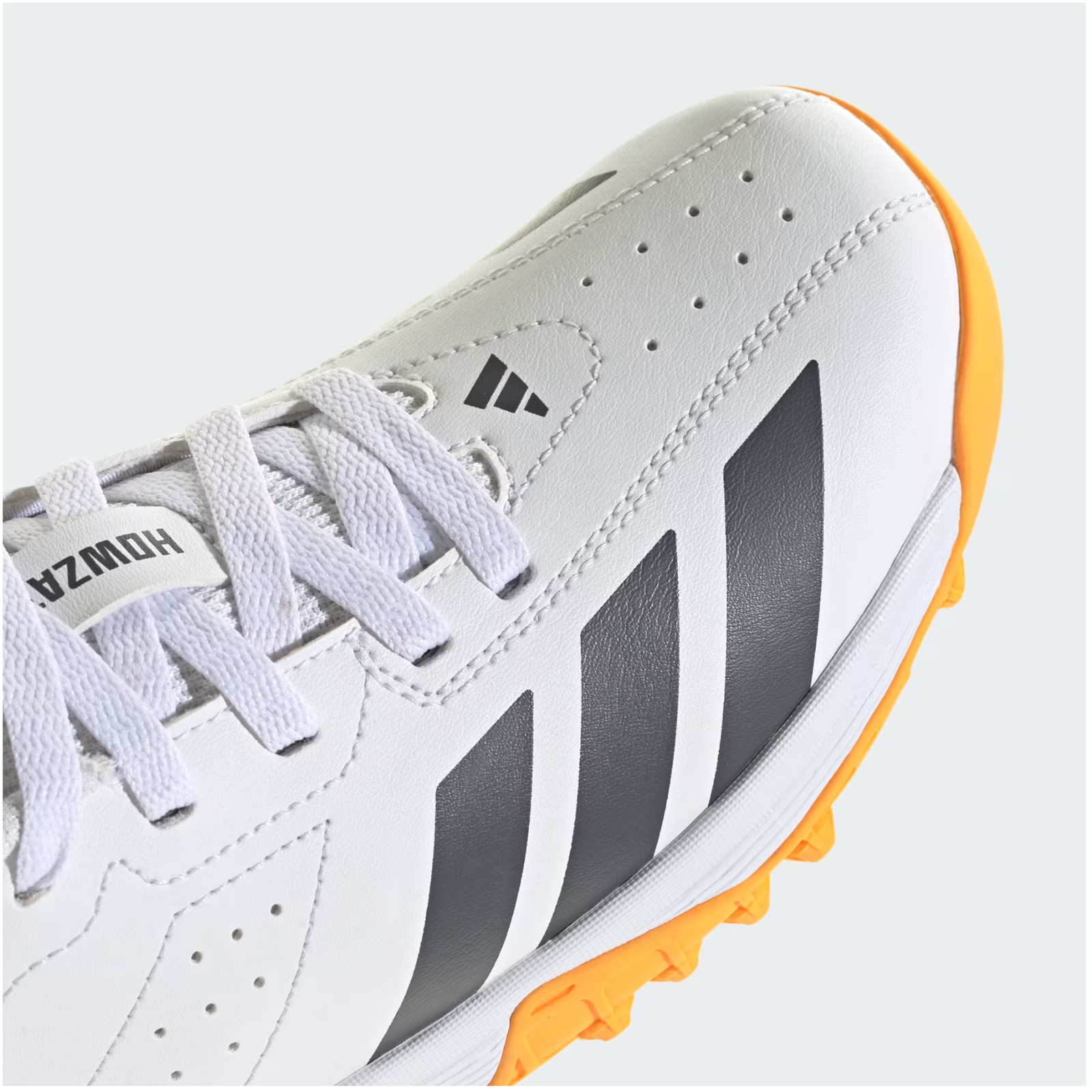 Adidas Howzat Spike Cricket Shoes - Junior
