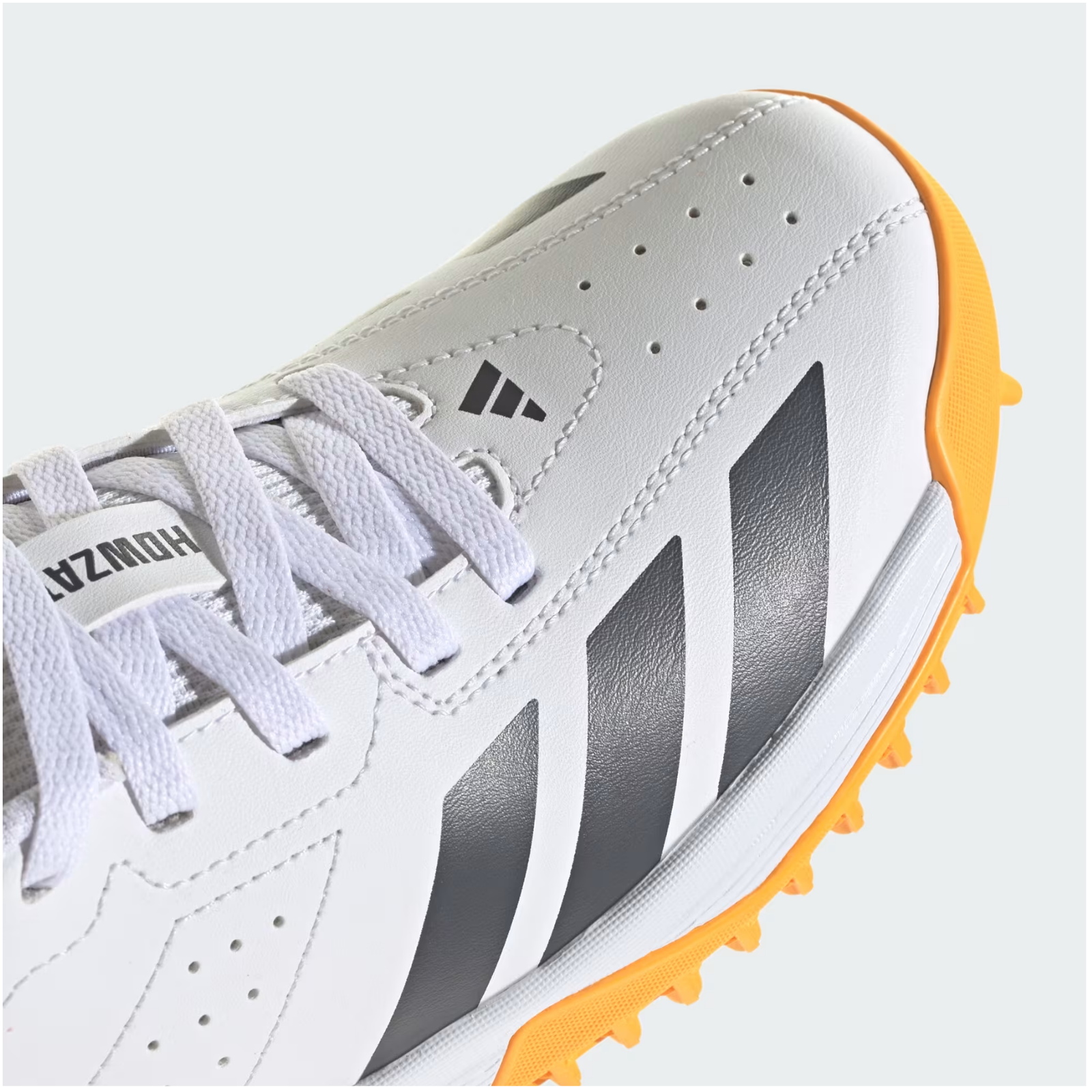 Adidas Howzat Rubber Cricket Shoes - Junior