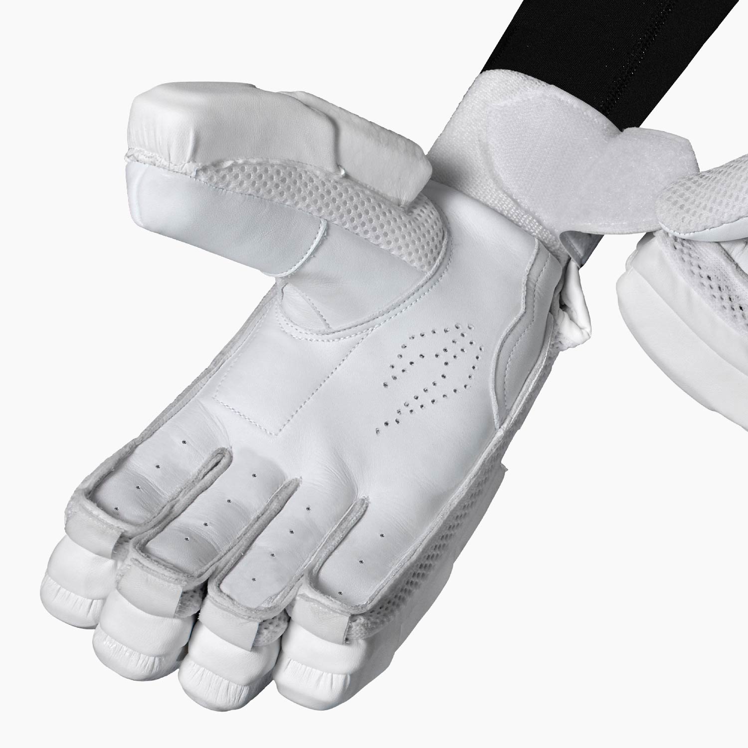 DSC Blak 55 Batting Gloves - Junior