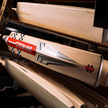Gray Nicolls Nova 3.0 800 Cricket Bat - Long Blade (Natural)