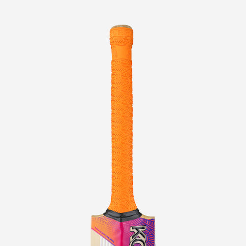 Kookaburra Aura Pro 4.0 Cricket Bat - Harrow