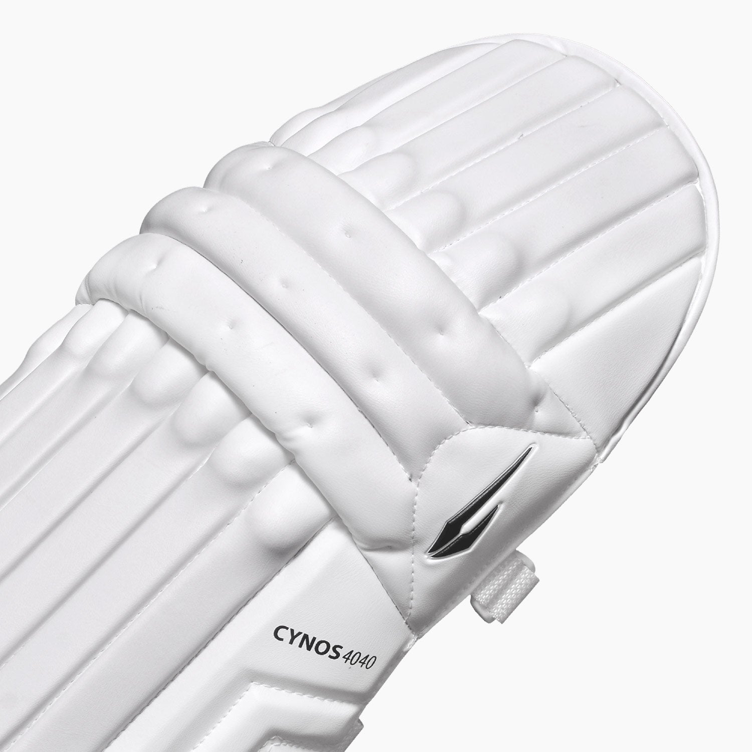 DSC Cynos 4040 Batting Leg Guard - Junior