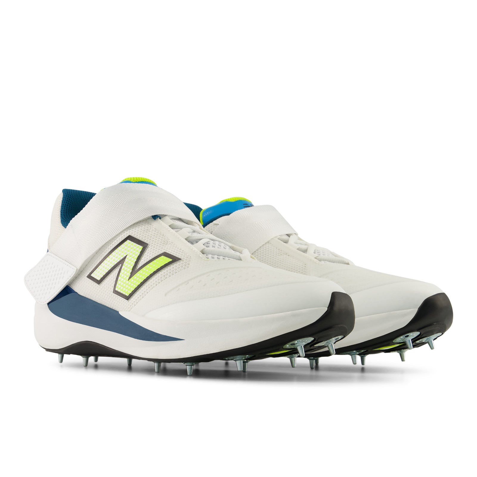 New Balance CK4040 V7 2E Fit Spike Cricket Shoes