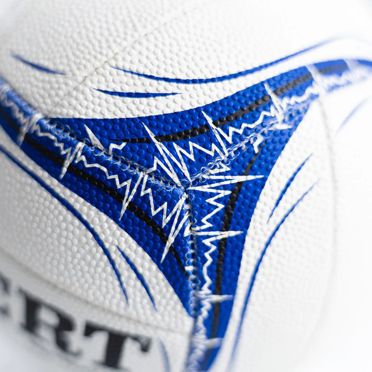 Gilbert Pulse Netball White - Size 5