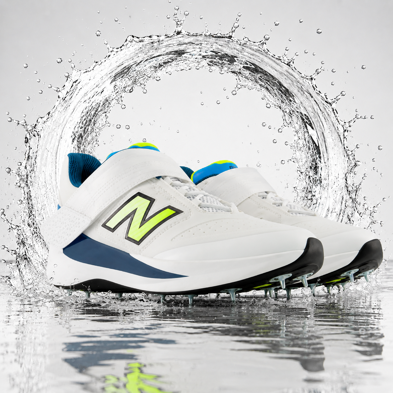 New Balance CK4040 V7 2E Fit Spike Cricket Shoes