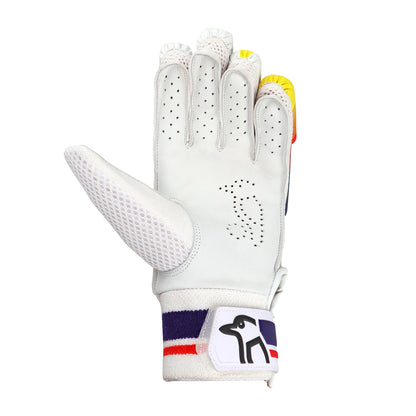 Kookaburra Beast Pro 6.0 Cricket Batting Gloves - Small Junior