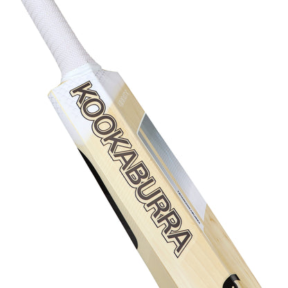 Kookaburra Ghost Pro 4.0 Cricket Bat - Small Adult