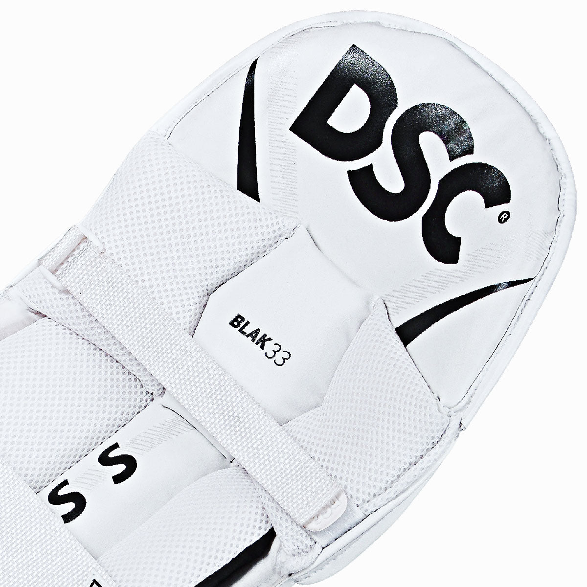 DSC Blak 33 Batting Leg Guard - Adult