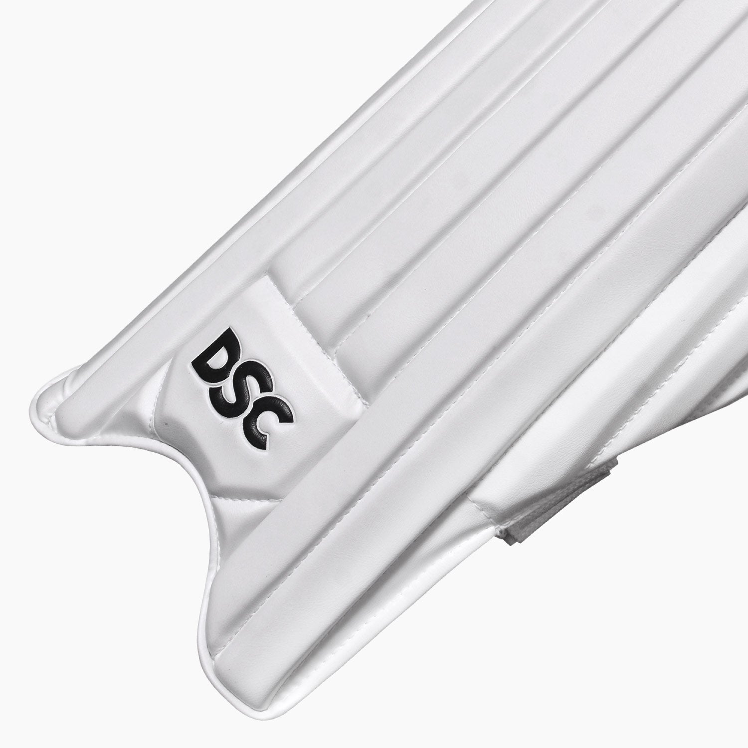 DSC Cynos 4040 Batting Leg Guard - Junior