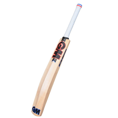 Gunn & Moore GM Narrow Eye in Bat